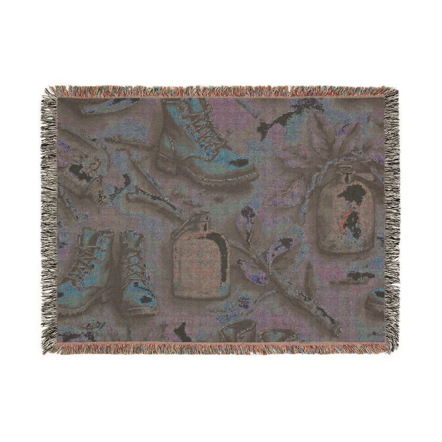 Woven Blanket for Outdoor Lovers, Camo Throw Blanket for Camping and Hiking, Perfect Gift for Nature Enthusiasts