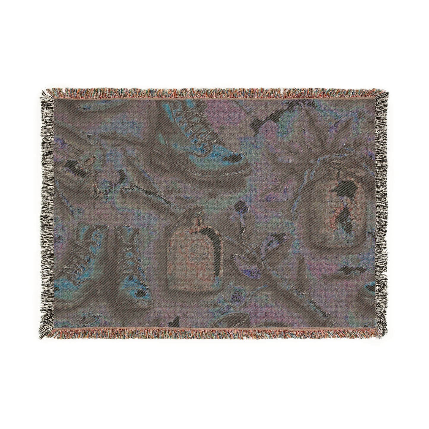 Woven Blanket for Outdoor Lovers, Camo Throw Blanket for Camping and Hiking, Perfect Gift for Nature Enthusiasts
