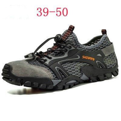 Outdoor hiking shoes