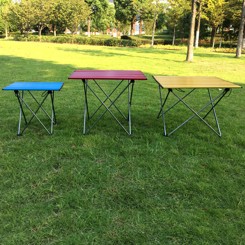 folding table