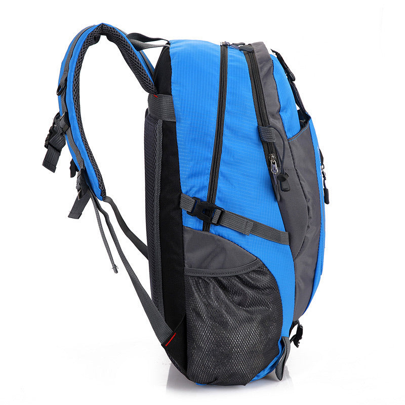 Outdoor mountaineering bag