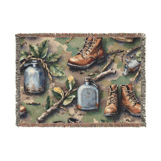 Woven Blanket for Outdoor Lovers, Camo Throw Blanket for Camping and Hiking, Perfect Gift for Nature Enthusiasts